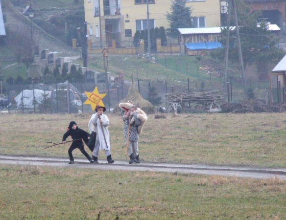 Zdjęcie z Polski - mali kolędnicy