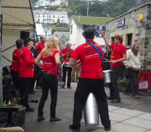 Zdjęcie z Wielkiej Brytanii - Na festiwalu Looe