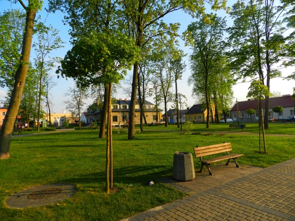 Zdjęcie z Polski - Rynek w Modliborzycach