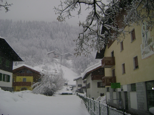 Zdjęcie z Włoch - Pinzolo zimą