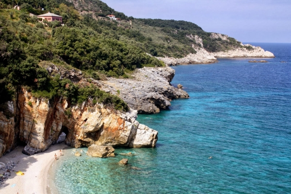 Zdjęcie z Grecji - Milopotamos Beach