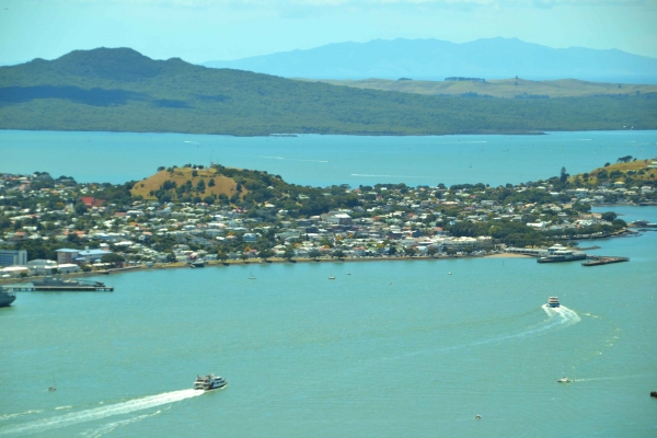Zdjęcie z Nowej Zelandii - Widok na Devonport z Auckland Sky Tower