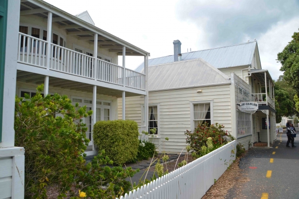 Zdjęcie z Nowej Zelandii - Stare domy w Russel