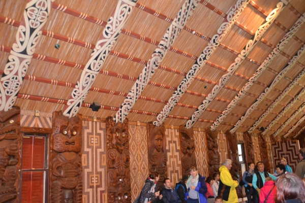 Zdjęcie z Nowej Zelandii - Wnetrze Maori Treaty House w Waitangi