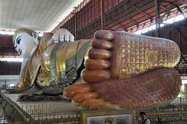 Zdjęcie z Birmy - Rangun, Leżący Budda Chauk Htat Gyi