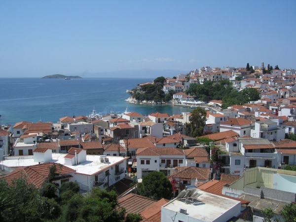 Zdjęcie z Grecji - Miasto Skiathos z punktu widokowego