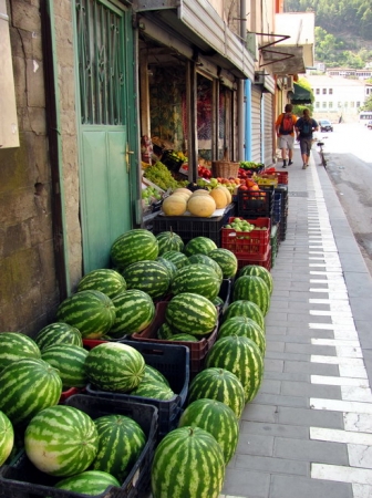 Zdjęcie z Albanii - Berat - ulica w centrum.