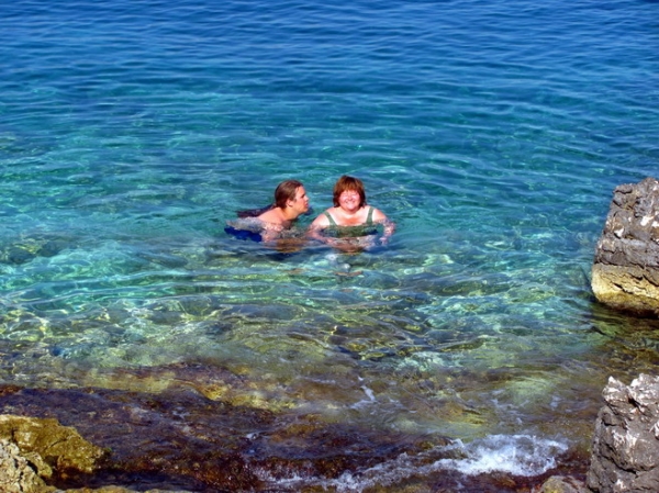 Zdjęcie z Albanii - Ksamil - nasz skrawek Morza Jońskiego.