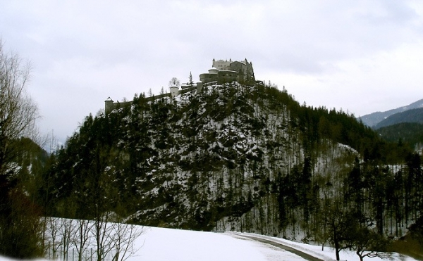 Zdjęcie z Austrii - Zamek Hohenwerfe, na południe od Salzburga, 