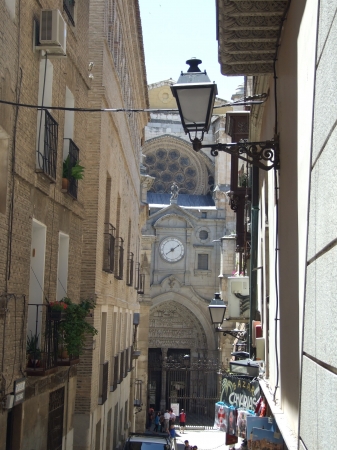 Zdjęcie z Hiszpanii - brama zegarowa katedry