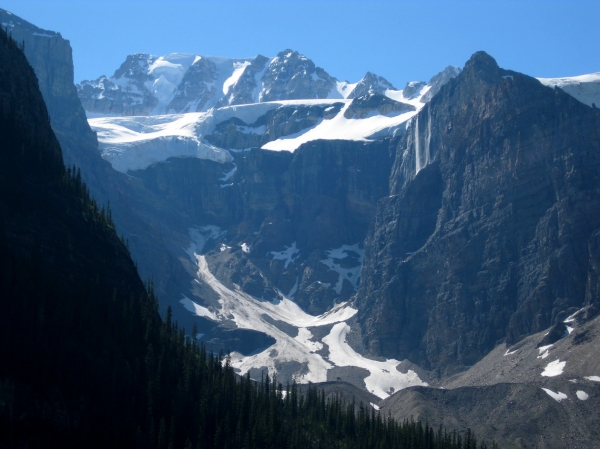 Zdjęcie z Kanady - Góry otaczające Moraine Lake