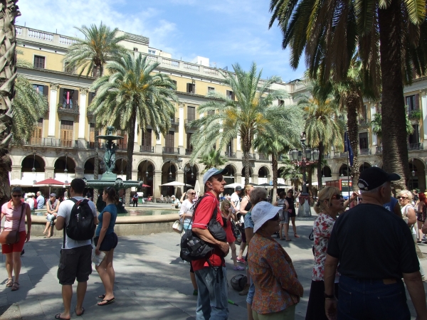 Zdjęcie z Hiszpanii - Plaza Reial