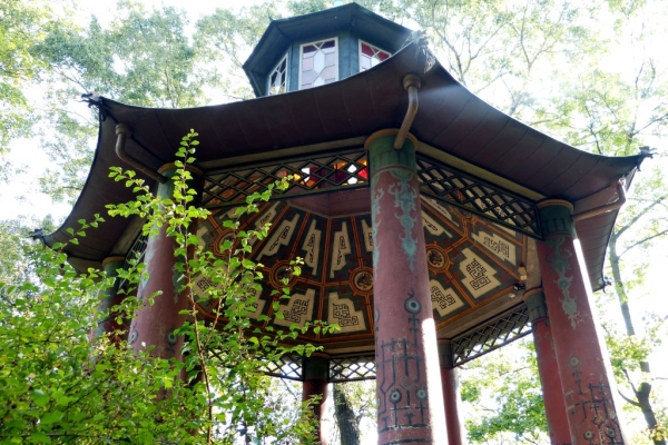 Zdjęcie z Polski - wilanowska altana w stylu chinoiserie w zbliżeniu