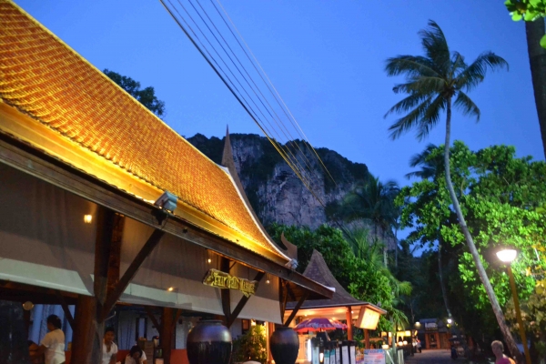 Zdjęcie z Tajlandii - wieczorny spacer po Ao Nang