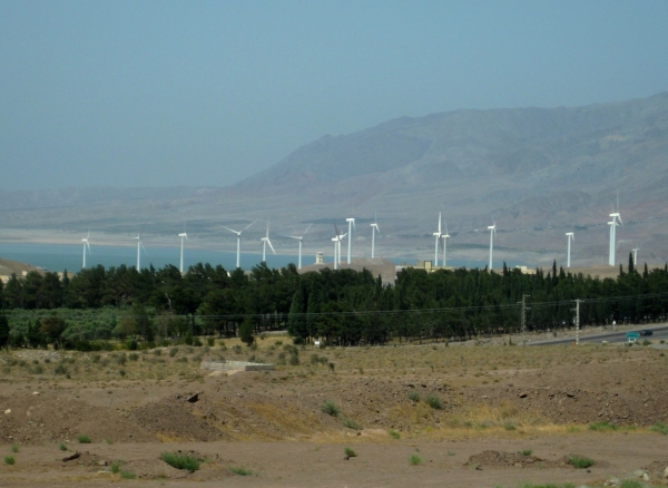 Zdjęcie z Iranu - Farma wiatraków