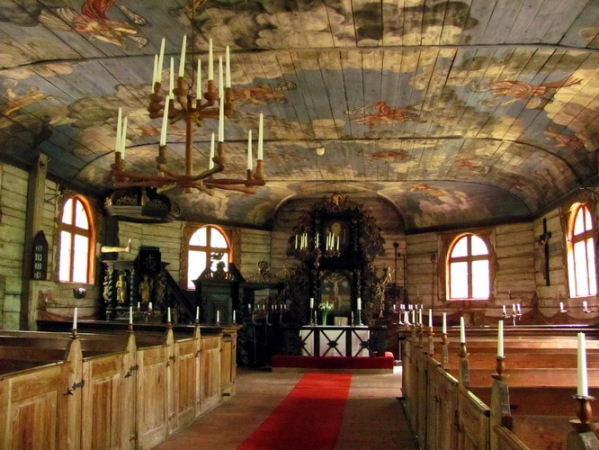 Zdjęcie z Łotwy - Ryski skansen - kościół.