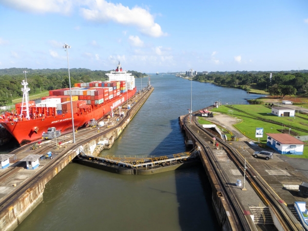 Zdjęcie z Panamy - PANAMA CANAL