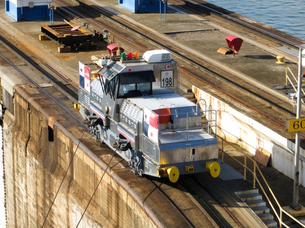 Zdjęcie z Panamy - PANAMA CANAL