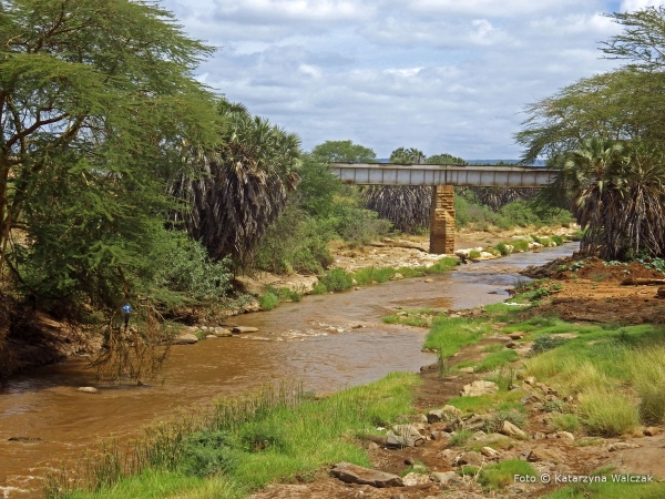 Zdjęcie z Kenii - Most na rzece Tsavo- miejsce, znane z historii o lwach ludojadach.