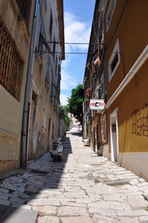 Zdjęcie z Chorwacji - jedna z uliczek w Puli