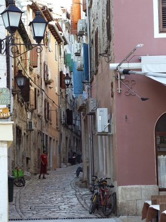 Zdjęcie z Chorwacji - Rovinj  - jedna z uliczek