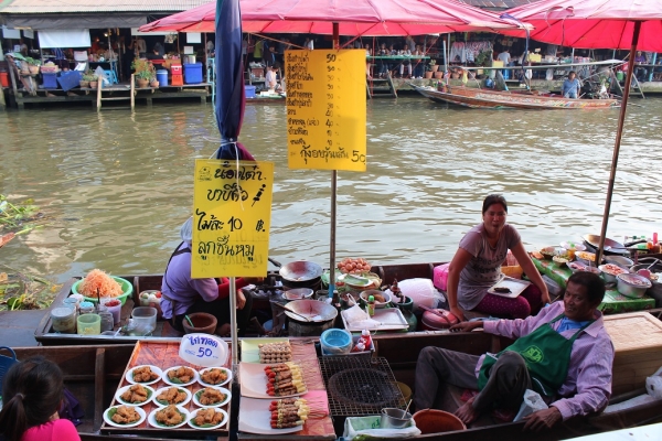 Zdjęcie z Tajlandii - Pływający targ Amphawa