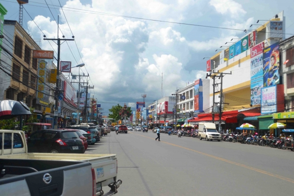 Zdjęcie z Tajlandii - Glowna ulica Krabi Town