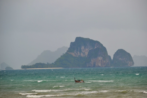 Zdjęcie z Tajlandii - Wyspy Morza Andamanskiego widoczne z Ao Nang
