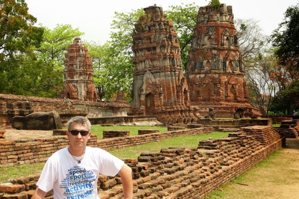 Zdjęcie z Tajlandii - Wat Mahathat z XIV wieku