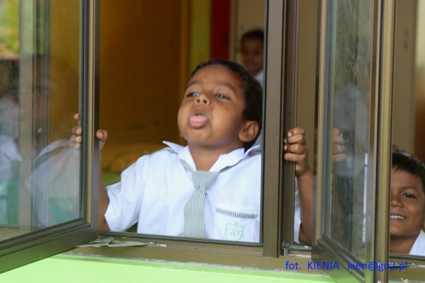 Zdjęcie z Malediw - Ukulhahu school