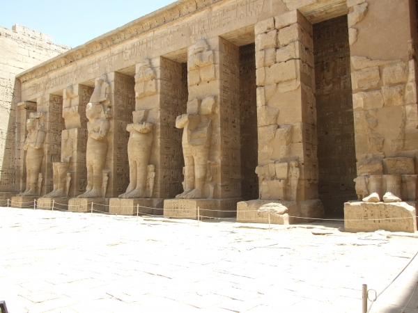 Zdjęcie z Egiptu - Medinet Habu