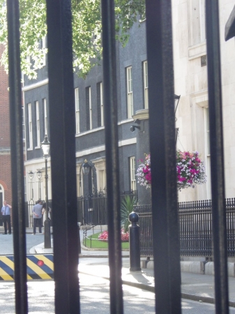 Zdjęcie z Wielkiej Brytanii - Tylko tak mogłam "zajrzeć" na Downing Street.