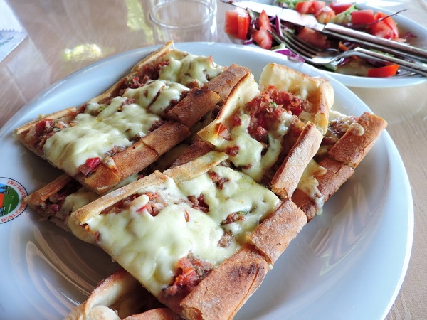 Zdjęcie z Turcji - Pide - turecka pizza