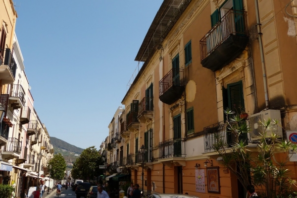 Zdjęcie z Włoch - uliczki Lipari