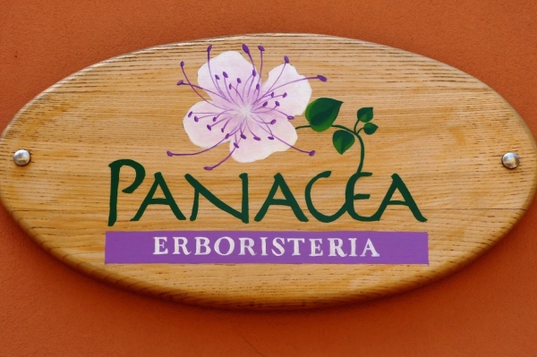 Zdjęcie z Włoch - kapar- to mały symbol Lipari