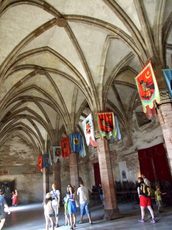 Zdjęcie z Rumunii - sala rycerska