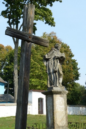 Zdjęcie z Polski - Szczyty-Dzięciołowo, pomik Jana Nepomucena