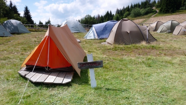 Zdjęcie z Polski - Baza namiotowa PTTK na Lubaniu