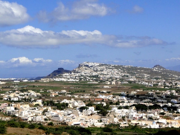 Zdjęcie z Grecji - Widok na wyspę z drogi do Pyrgos.