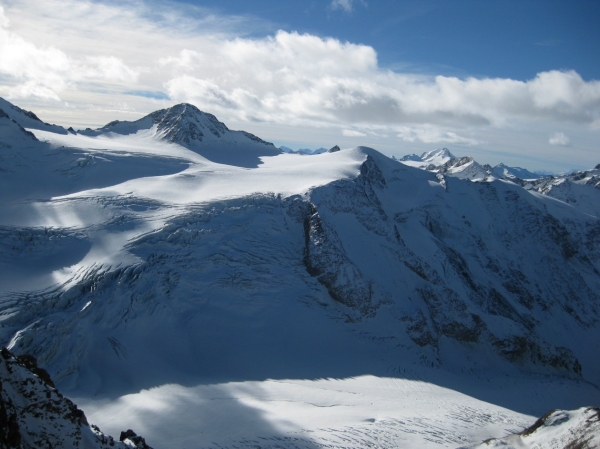 Zdjęcie z Austrii - Niższy wierzchołek masywu Wildspitze