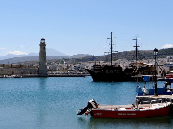 Zdjęcie z Grecji - W porcie Rethymnon.