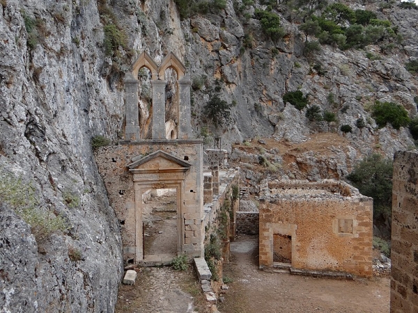 Zdjęcie z Grecji - Klasztor Katholiko z XI w.