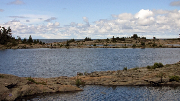 Zdjęcie z Kanady - Na biwaku na wyspie Franklin Island, Ontario