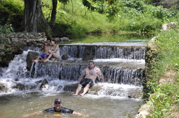 Zdjęcie z Tajlandii - Czysta przyjemnosc wychlodzic sie w strumieniu