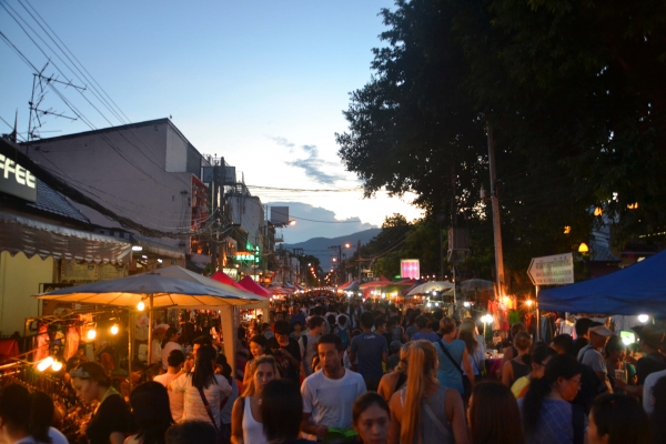 Zdjęcie z Tajlandii - Nocny market w Chiang Mai