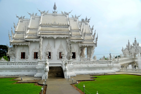 Zdjęcie z Tajlandii - Biala Swiatynia Wat Rong Khun