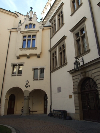 Zdjęcie z Polski - na dziedzińcu