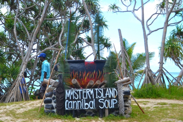 Zdjęcie z Vanuatu - Garnek do gotowania zupy z turystow :)))