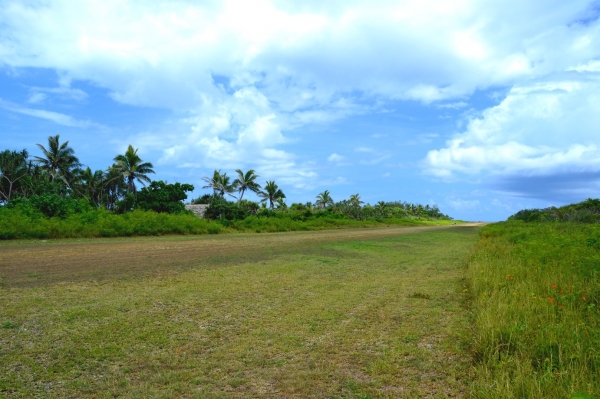 Zdjęcie z Vanuatu - Pas startowy lotniska na Mystery Island