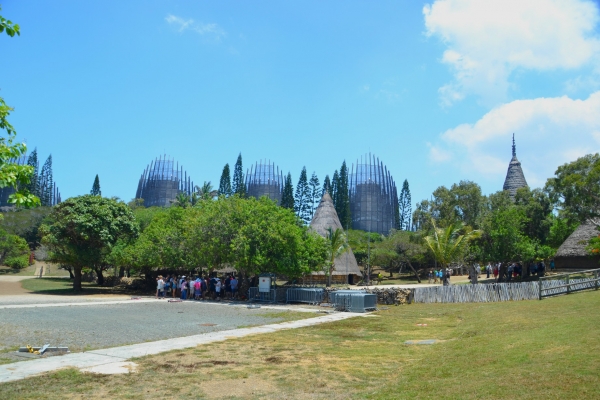 Zdjęcie z Nowej Kaledonii - Skansen przy Centrum Kulturalnym Jean-Marie Tjibaou